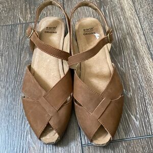 Earth Origins Palomos Percy Leather Sandals Size 11M